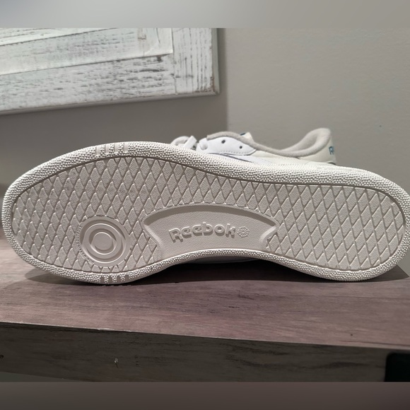 NWT Reebok Classic Leather White Blue Sneakers Men’s 13 Clean Retro Club C - Picture 4 of 5